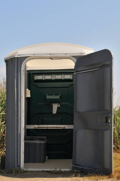 Best Portable restroom trailer rental  in Dexter, GA